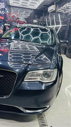 كرايسلر 300